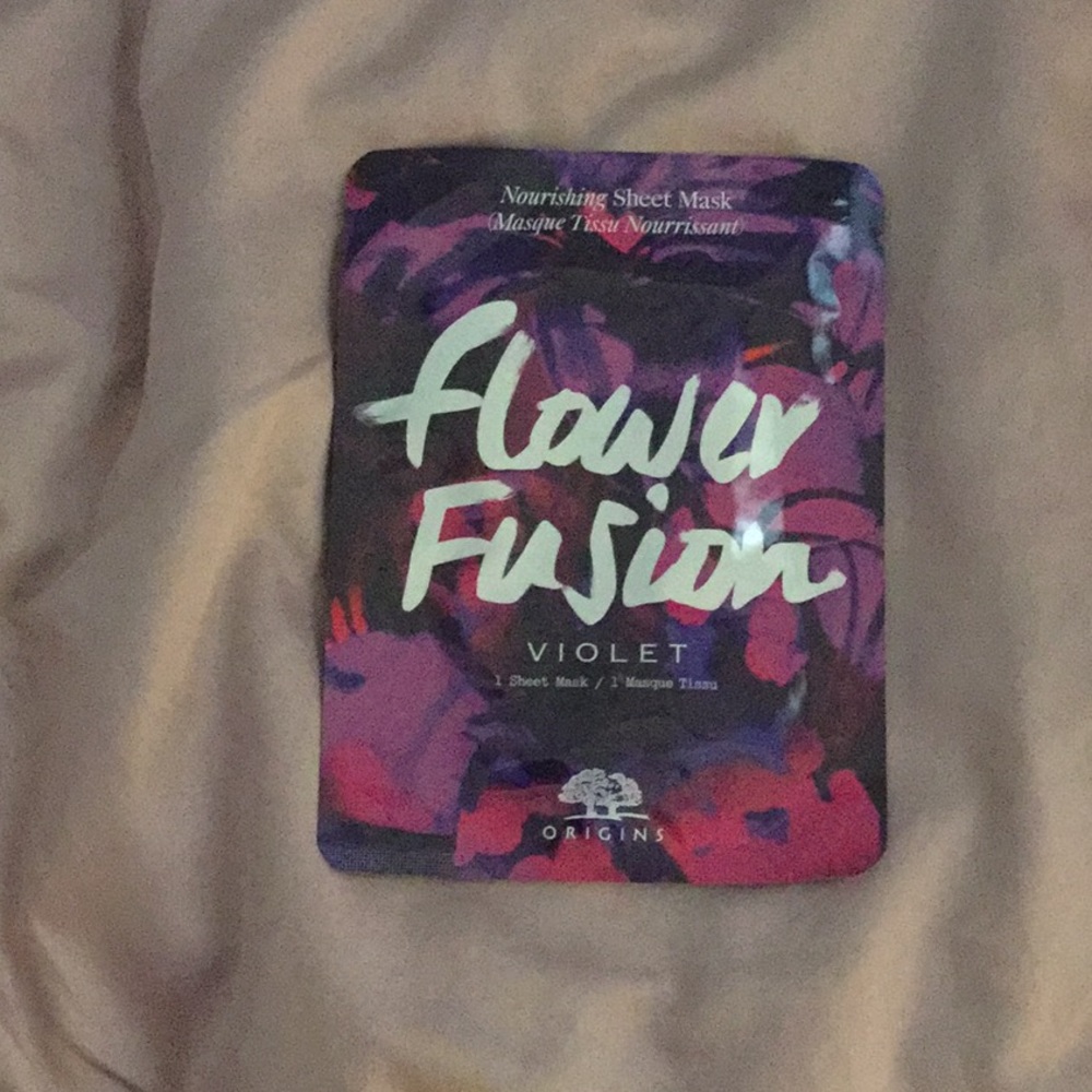 Violet face mask